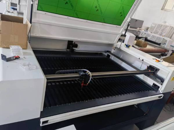 Co2 laser cutting machine acrylic laser cutting machine acrylic laser cutter price.