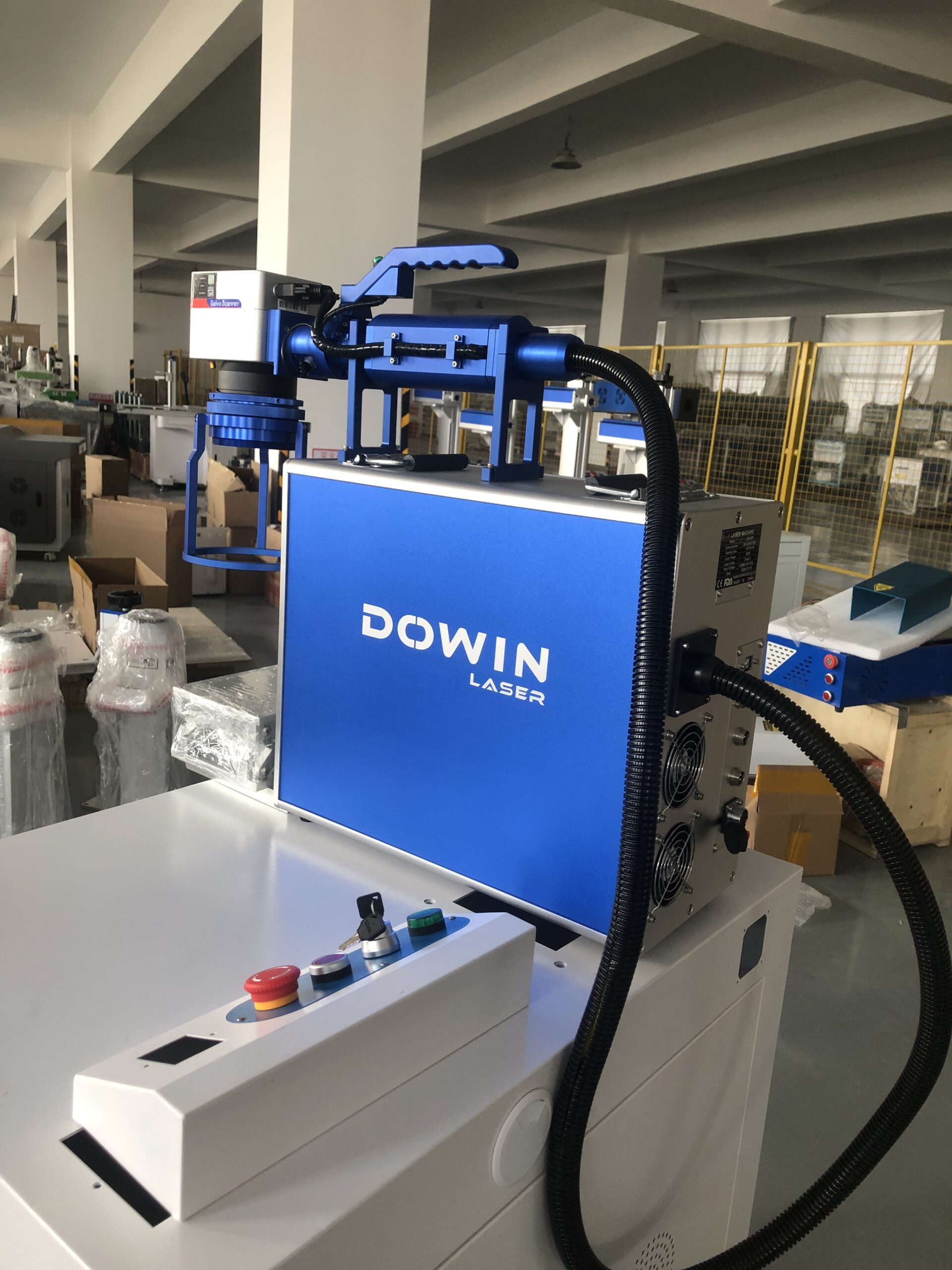 All-in-One Handheld Fiber Laser Marking Machine: An Intelligent Solution for Efficiently Marking Large Items