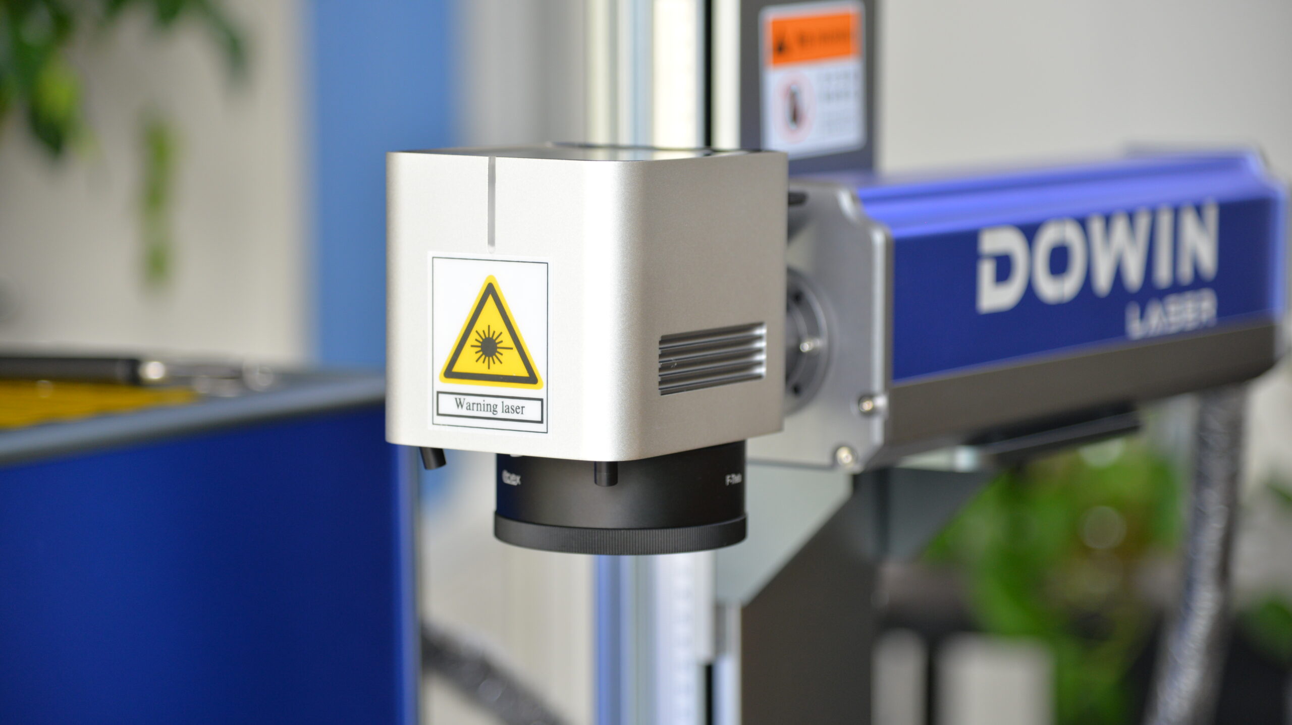 Material adaptability: revealing the limitations of CO2 laser marking machines in metal processing
